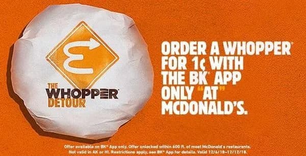 Whopper do Burger King em campanha de marketing de guerrilha perto do McDonald's