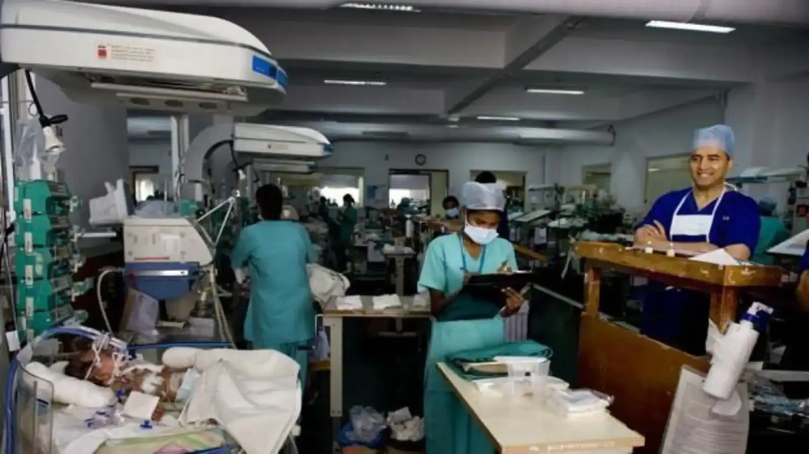 Hospital Narayana Hrudayalaya em Bangalore, referência em cirurgias cardíacas de baixo custo na Índia, em aula de inglês de saúde