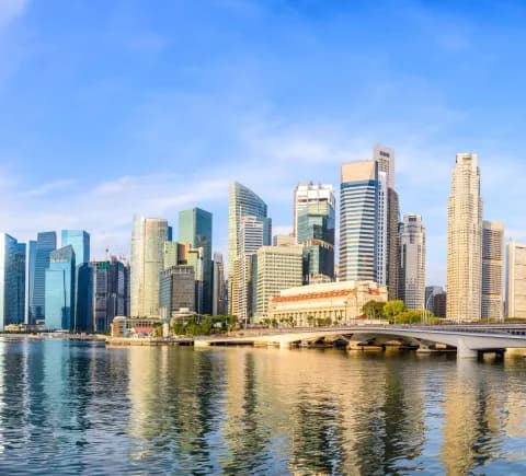 Referência visual a Lee Kuan Yew e ao combate à corrupção em Singapura