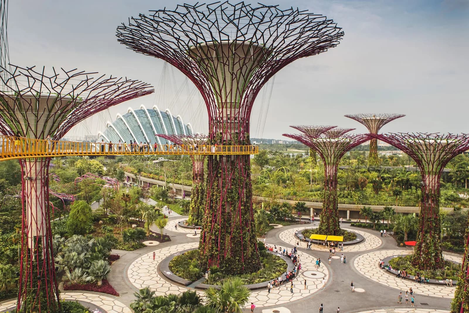 Imagem ilustrativa de Singapura e seu desenvolvimento usada no material de inglês sobre corrupção