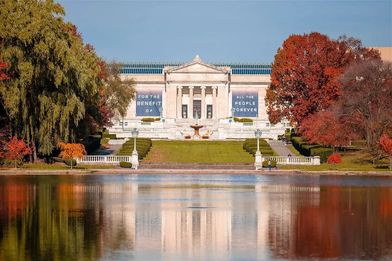Fachada do Museu de Arte de Cleveland, com acervo de seis mil anos