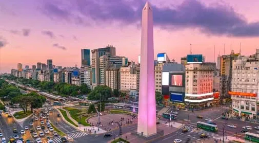 Ilustração das propostas econômicas de Milei para reestruturar o Estado argentino