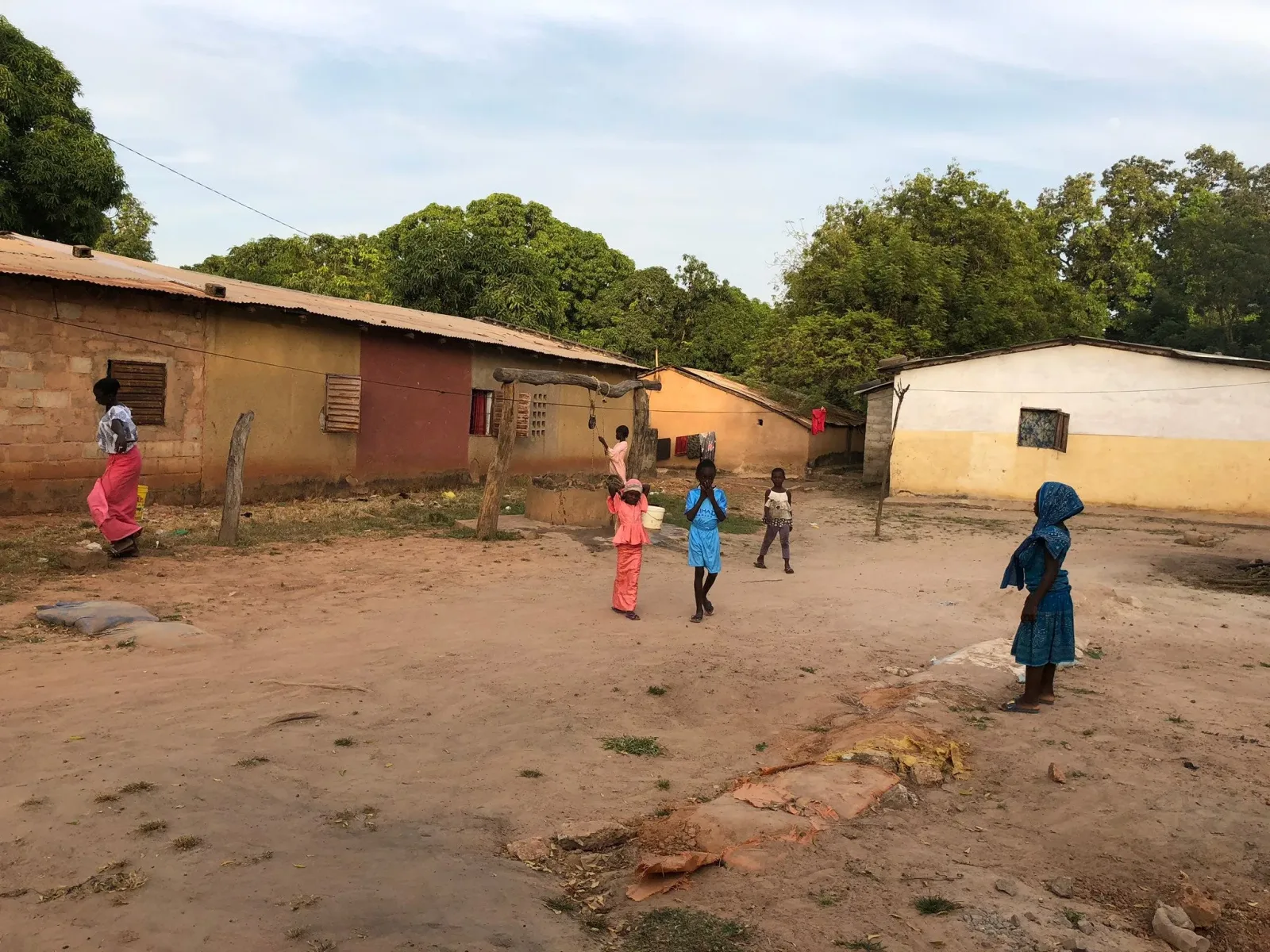 Bambali, vila natal de Sadio Mané no Senegal, transformada por seus investimentos