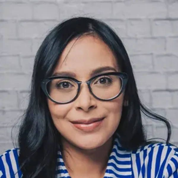 Anjali Rao, Freight & Shipping · Singapore: personagem do The Harvest, jogo de inglês para o agronegócio